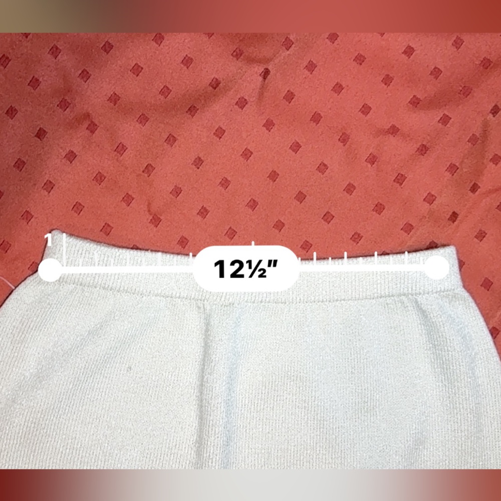 St. John Marie Gray knit skirt NWT - Picture 3 of 6